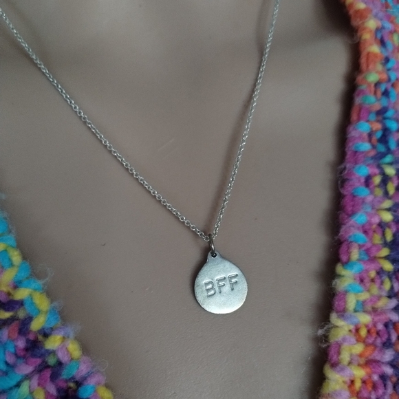 Source Unknown Jewelry - BFF Elegant Silver Necklace